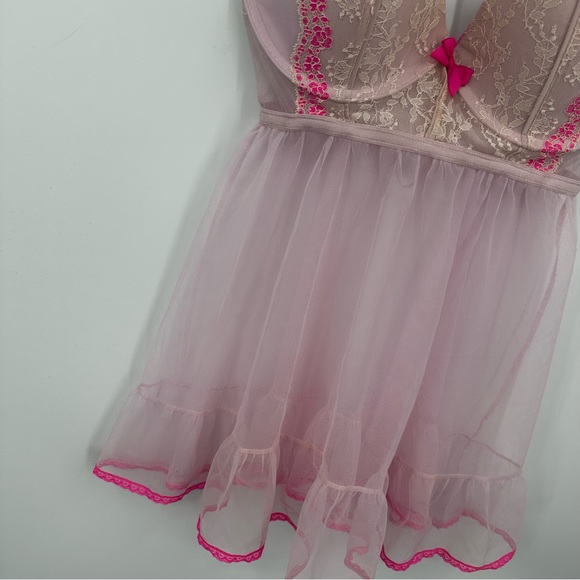 Victoria’s Secret Pink Lace Sheer Push Up Slip Bra Size 34D - Picture 3 of 8
